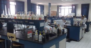السلامة في المختبرات الكيميائية